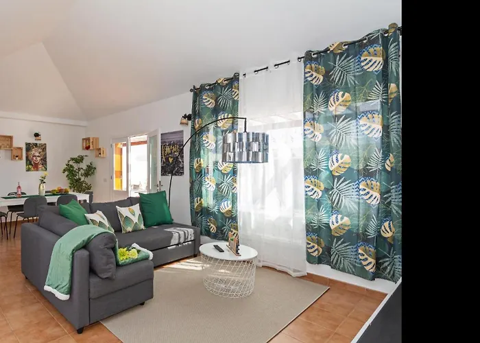 Sail Private Pool By Pvl Feriehus