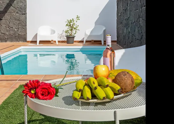 Sail Private Pool By Pvl Feriehus *